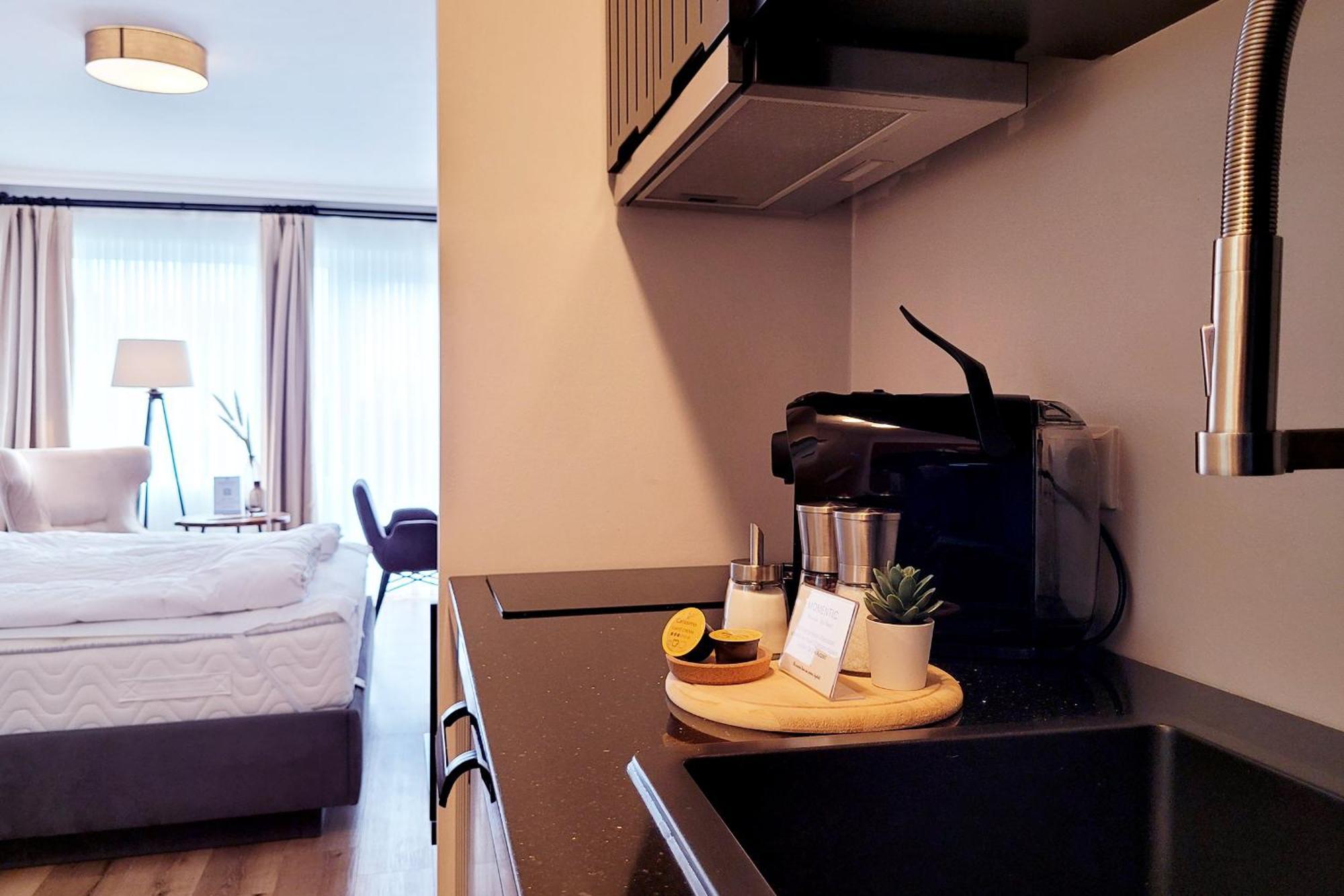 Nur 7 Gehminuten Zum Strand, Sehr Hochwertige Ferienwohnung Mit Terrasse In Ruhiger Lage, Inklusive Parkplatz Und Fahrradunterstellplatz Laesst Keine Wuensche Offen Scharbeutz Exterior foto